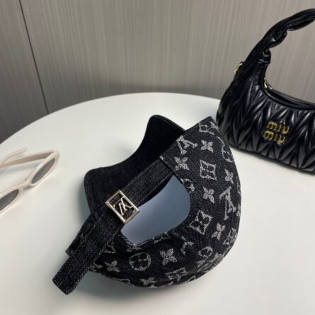 LV Louis Vuitton original denim baseball cap 🧢lightweight and breathable. - Image 6
