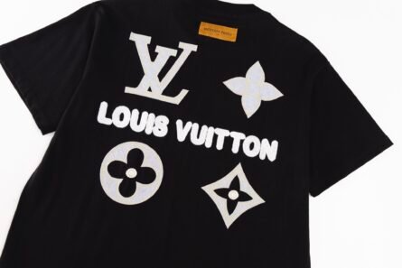 Classic Print onFront And BackT Shirt - Image 4